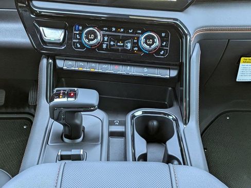 New 2026 GMC Sierra 1500 AT4 image 19