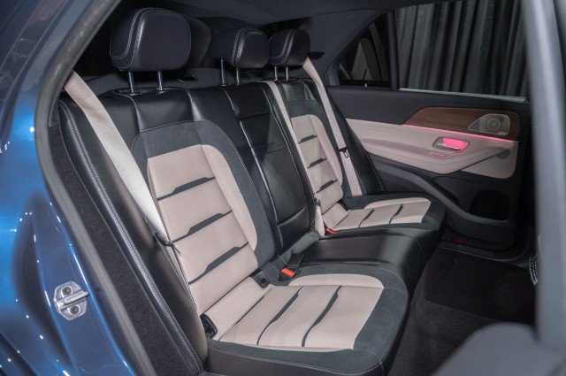 New 2026 Mercedes-Benz GLE 53 AMG 4MATIC image 13