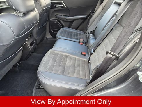 Used 2025 Mitsubishi Outlander SE AWD/4WD image 20