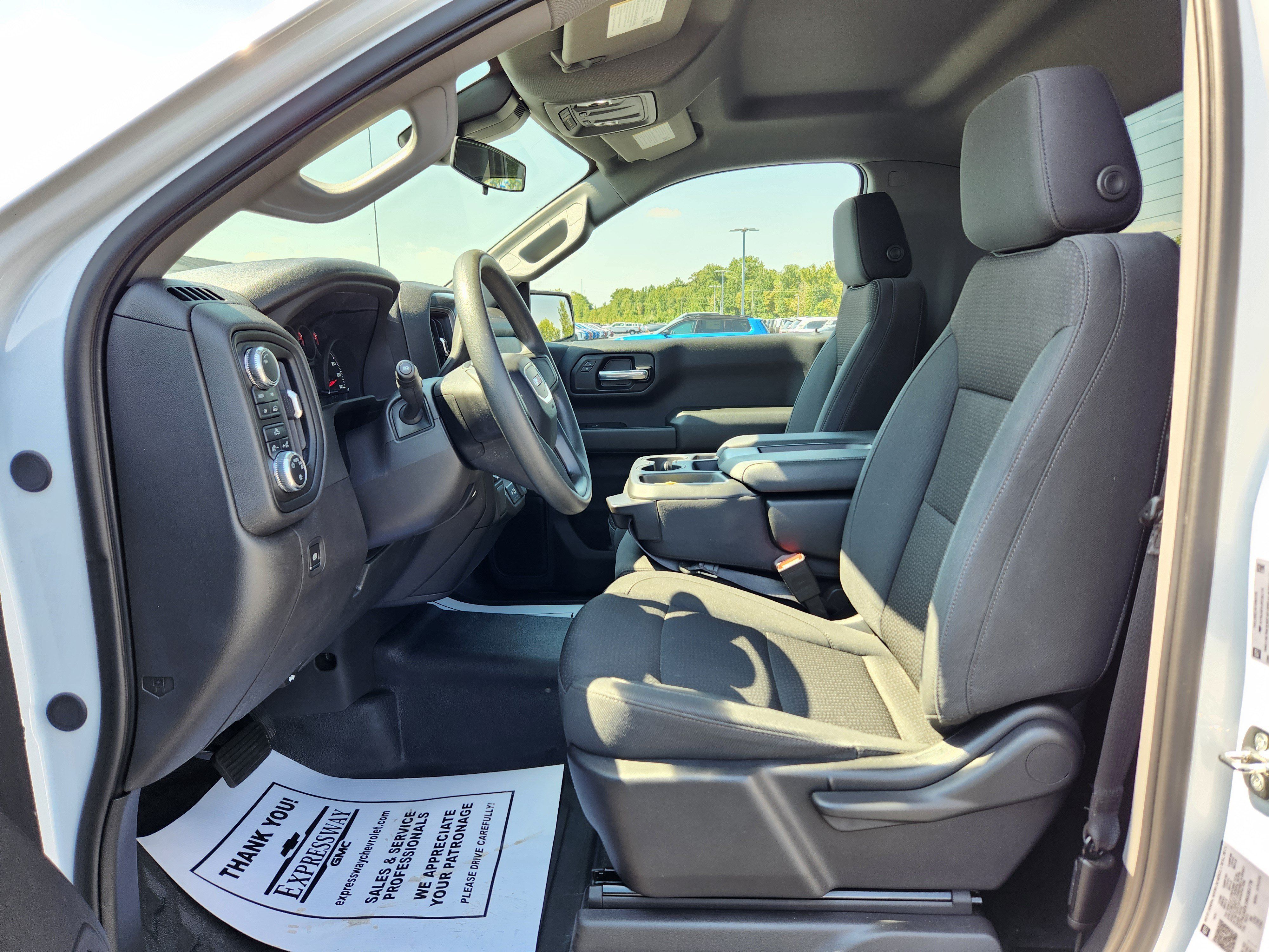 Used 2024 GMC Sierra 1500 Pro w/ Pro Value Package AWD/4WD image 11