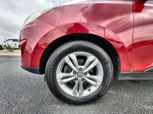 Used 2012 Hyundai Tucson GLS FWD image 16