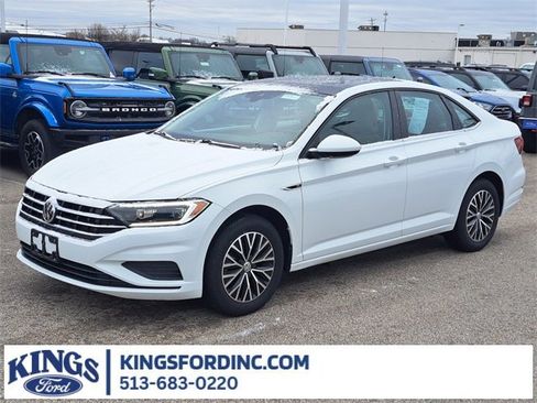 Used 2019 Volkswagen Jetta SEL image 1