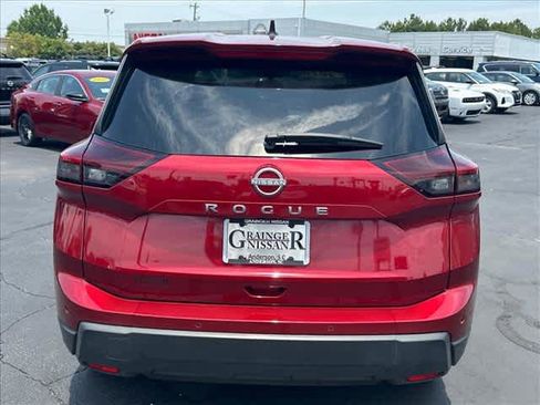 Used 2026 Nissan Rogue S FWD image 4