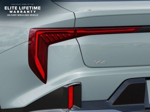 New 2026 Kia K4 GT-Line FWD image 12