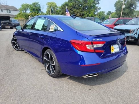 Used 2021 Honda Accord Sport Special Edition image 3