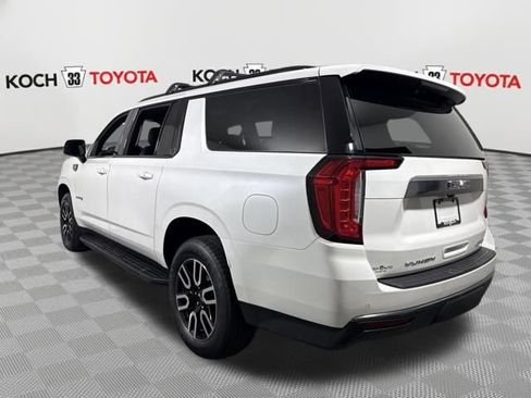 Used 2021 GMC Yukon XL AT4 w/ Technology Package AWD/4WD image 6
