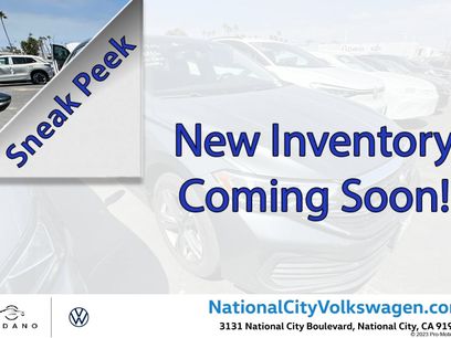 Used 2024 Volkswagen Jetta SE w/ Panoramic Sunroof Package