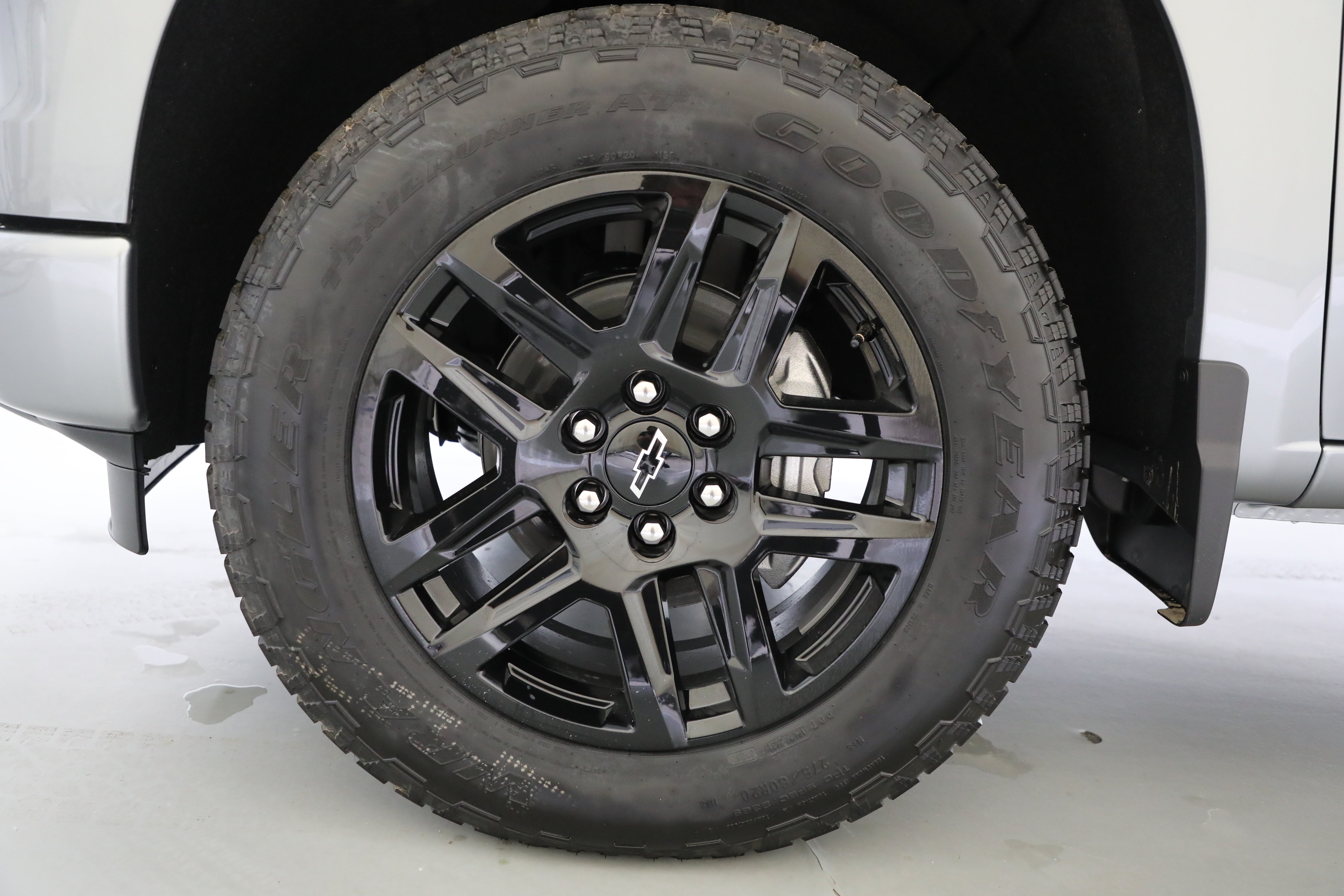 New 2026 Chevrolet Silverado 1500 RST AWD/4WD image 32