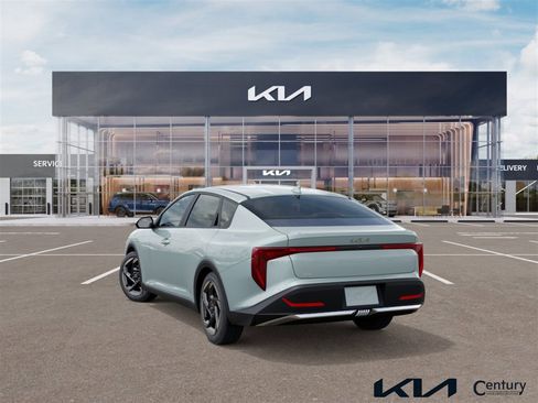 New 2026 Kia K4 GT-Line Turbo FWD image 4