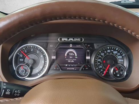 Used 2020 RAM 1500 Laramie RWD image 11