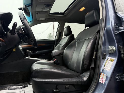 Used 2014 Subaru Outback 2.5i Limited image 10