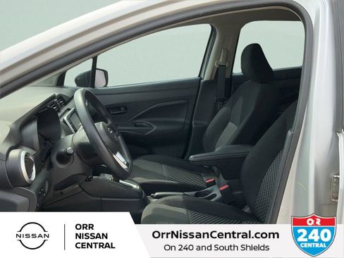 Used 2022 Nissan Versa S w/ Trunk Package FWD image 17