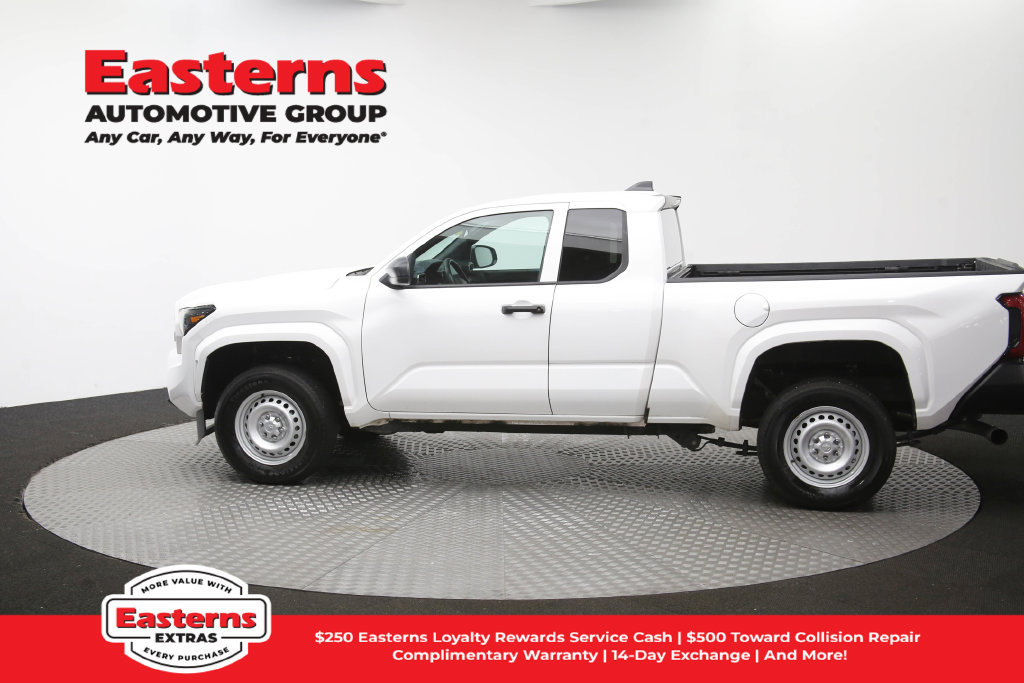 Used 2025 Toyota Tacoma SR RWD image 59