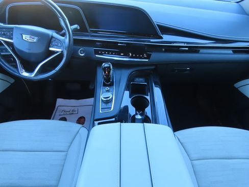 Used 2021 Cadillac Escalade ESV Sport w/ Driver Assist Tech Package image 12