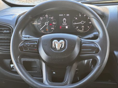 Used 2023 RAM ProMaster 2500 image 23