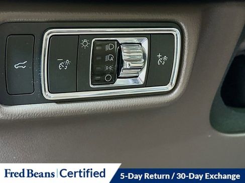 Used 2023 Lincoln Aviator AWD w/ Premium Package image 12