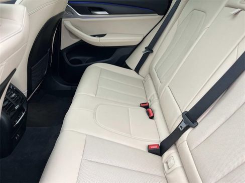 Used 2023 BMW X3 sDrive30i w/ Premium Package image 18