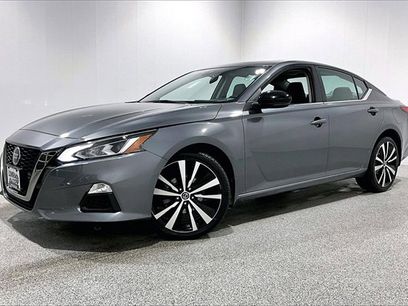 Used 2021 Nissan Altima 2.5 SR w/ SR Premium Package