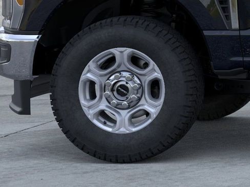 New 2026 Ford F350 XLT image 19