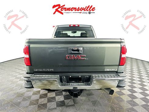 Used 2018 GMC Sierra 2500 Denali w/ Duramax Plus Package image 6