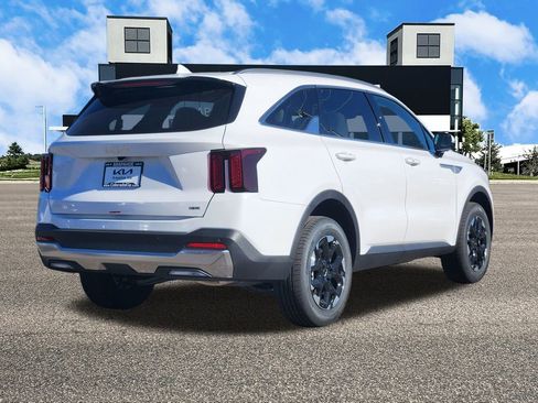 New 2026 Kia Sorento S image 5