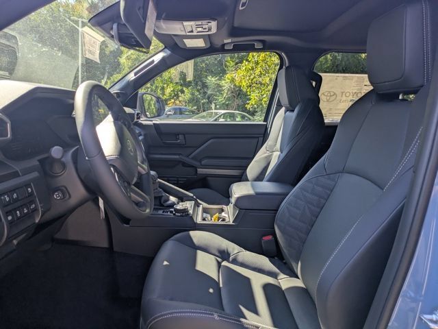 New 2026 Toyota 4Runner TRD Off-Road Premium AWD/4WD image 12