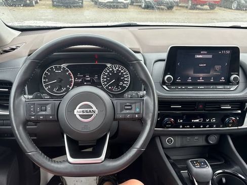 Used 2021 Nissan Rogue SV AWD/4WD image 10