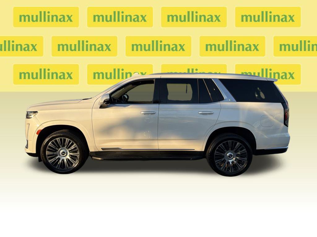 Used 2022 Cadillac Escalade Luxury AWD/4WD image 5