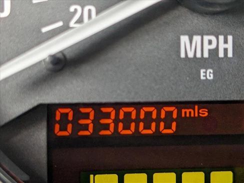 Used 2002 BMW Z3 3.0i image 12