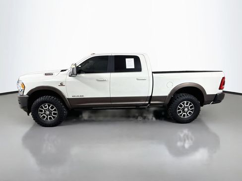 Used 2024 RAM 3500 Limited AWD/4WD image 4