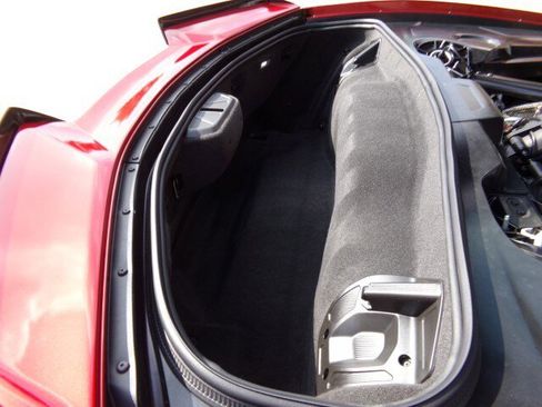 Used 2025 Chevrolet Corvette Z06 RWD image 10