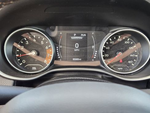 Used 2021 Jeep Compass Latitude image 16