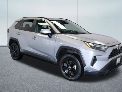 Used 2024 Toyota RAV4 XLE w/ Convenience Package AWD/4WD image 9