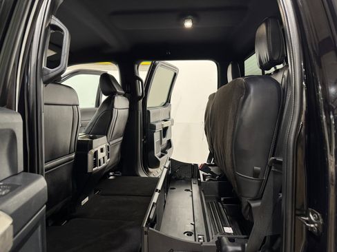 Used 2022 Ford F250 Lariat w/ Chrome Package image 18