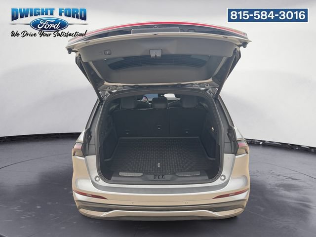 Used 2025 Lincoln Nautilus Reserve w/ Jet Appearance Package AWD/4WD image 18