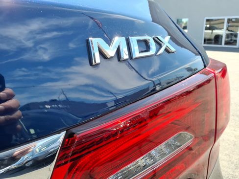 Used 2020 Acura MDX SH-AWD w/ Technology Package image 11