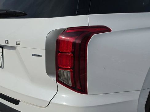 Used 2022 Hyundai Palisade SEL w/ Convenience Package AWD/4WD image 14