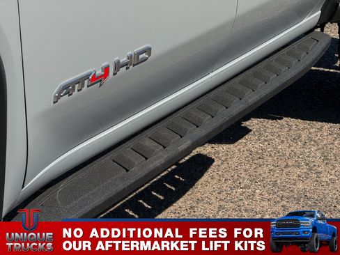 Used 2024 GMC Sierra 2500 AT4 w/ AT4 Premium Plus Package image 10