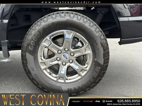 Used 2023 Ford F150 Lariat w/ Trailer Tow Package AWD/4WD image 16