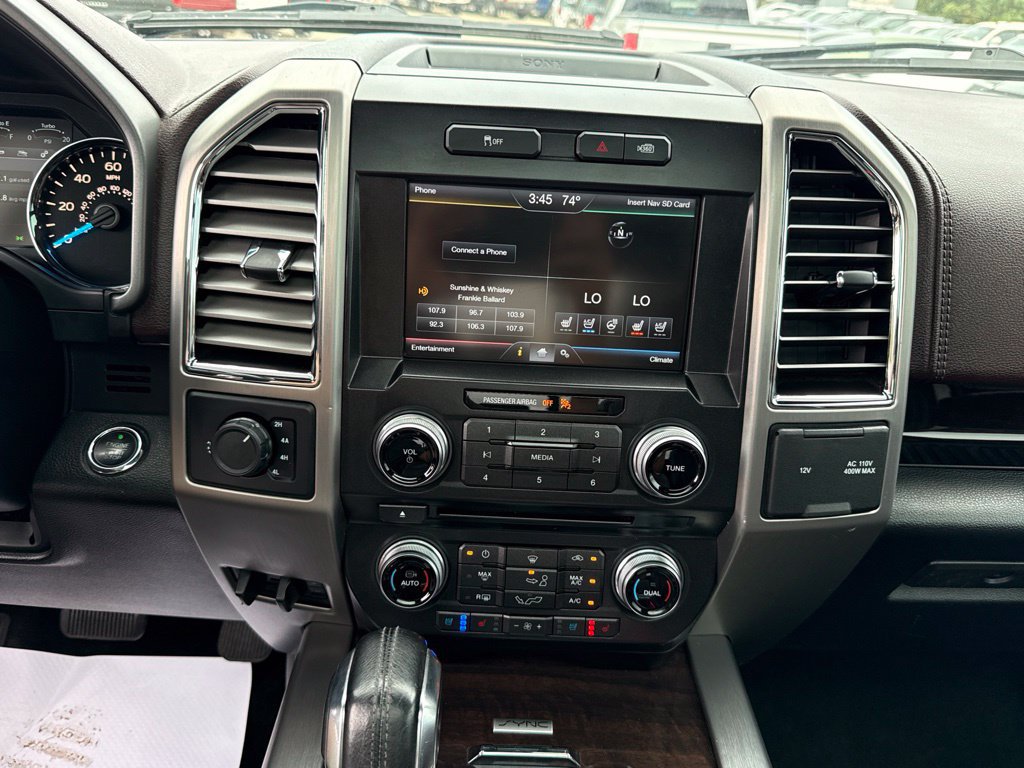 Used 2015 Ford F150 Platinum w/ Equipment Group 701A Luxury AWD/4WD image 8