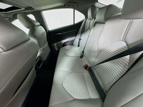 Certified 2020 Toyota Camry SE FWD image 22
