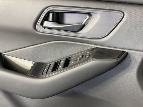 New 2025 Nissan Rogue S image 64