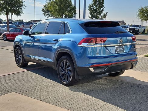 Certified 2020 Volkswagen Atlas Cross Sport SEL w/ Cross Sport MDO Package AWD/4WD image 6