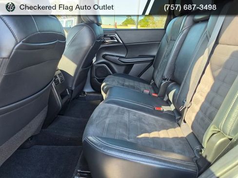 Used 2022 Mitsubishi Outlander SEL Black Edition image 39