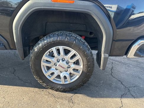 Certified 2022 GMC Sierra 2500 SLT w/ SLT Premium Package image 24