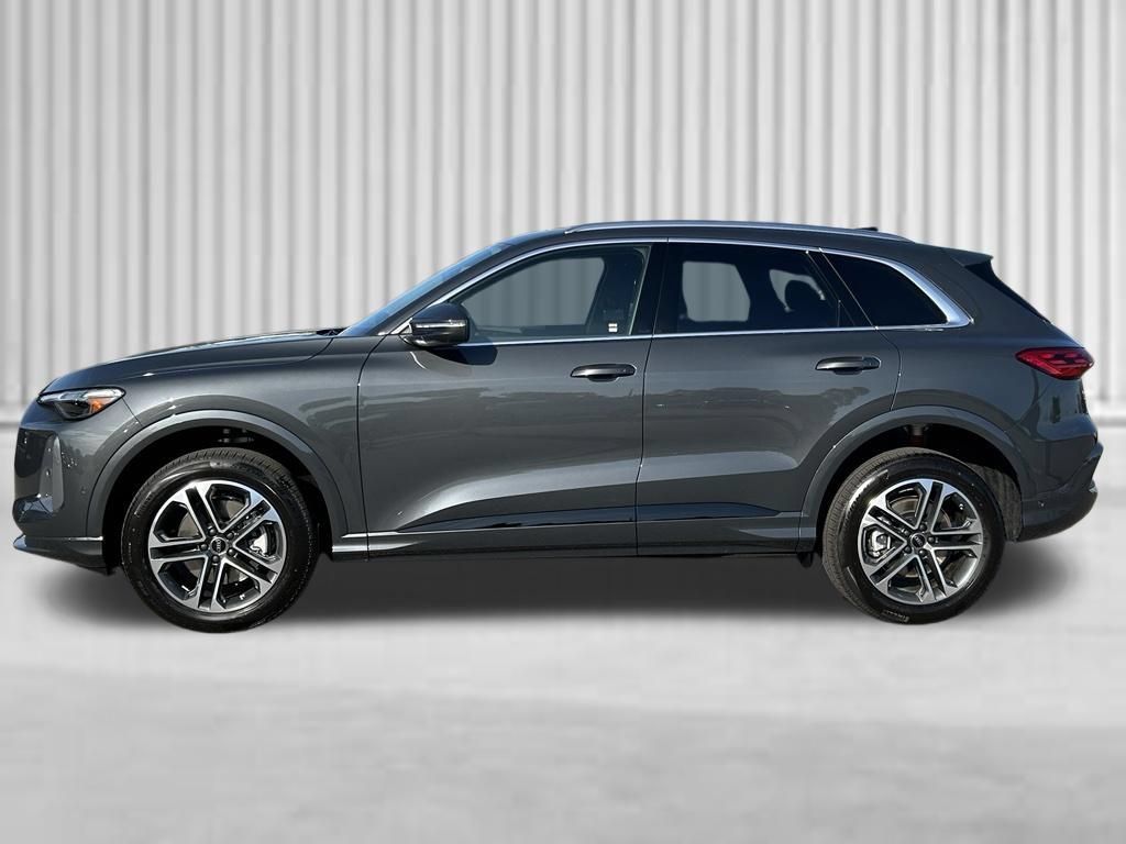 New 2026 Audi Q5 Premium Plus AWD/4WD image 2