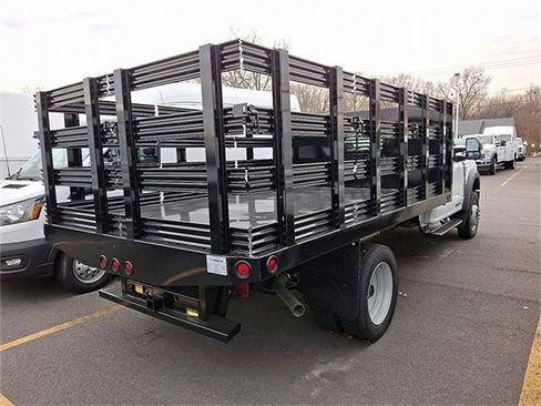 New 2024 Ford F450 XL w/ XL Chrome Package image 3