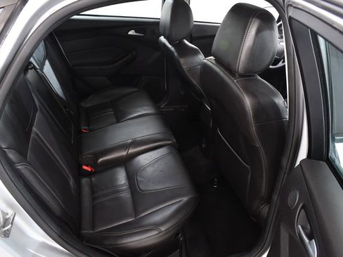 Used 2014 Ford Focus SE w/ Equipment Group 201A image 19