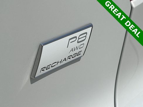 Used 2021 Volvo XC40 P8 Recharge w/ Advanced Package image 8