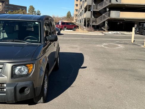 Used 2008 Honda Element EX image 2